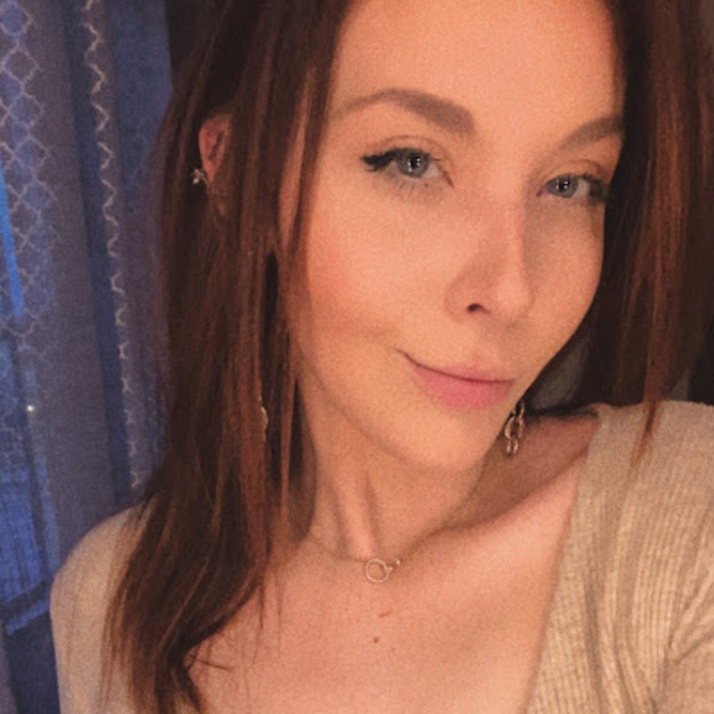 Meet your Posher, Lauren